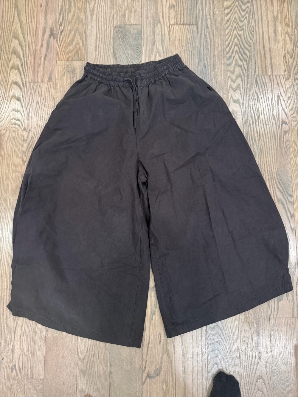 Black Wide-Leg Drawstring Pants Women’s Medium ~ GOOD CONDITION